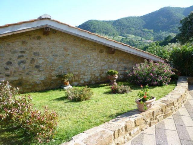 Agriturismo Casa Belvedere Bacchereto Dış mekan fotoğraf